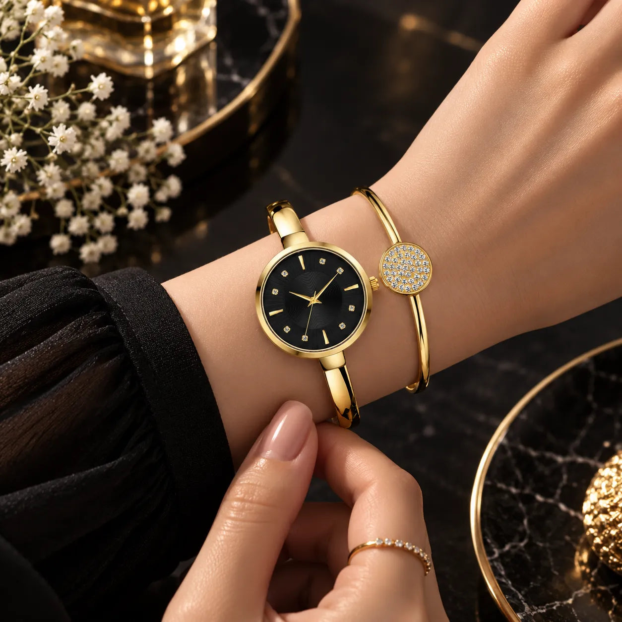 Gold Elegance - Black Secondary image